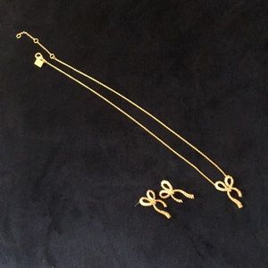 Banana Republic Gold ribbon rhinestone set